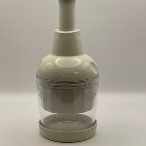 Pampered chef chopper